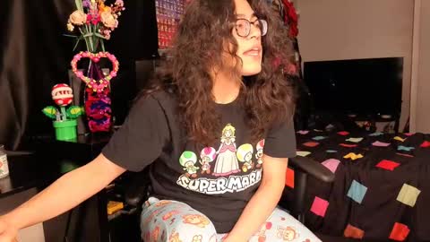 glaceon9 online show from 02.25.25