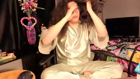 glaceon9 online show from 03.06.25