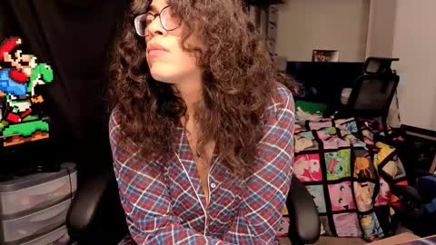 glaceon9 online show from 11.18.25