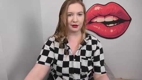 Nikki online show from 12.04.25