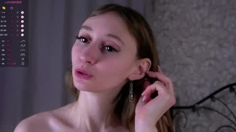 Sandra  online show from 02.15.25