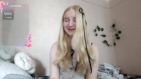 Laura online show from 04.24.26