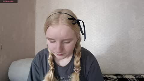 Laura online show from 05.05.26