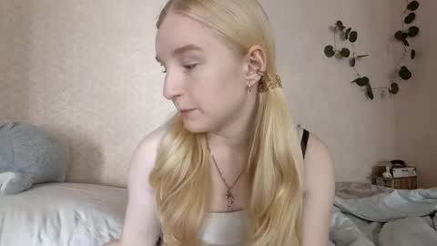 Laura online show from 05.19.26