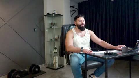 Matthew .. for short call me Matt online show from 12.21.24