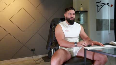 Matthew .. for short call me Matt online show from 01.12.25