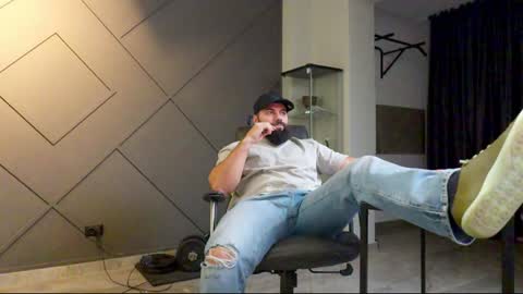 Matthew .. for short call me Matt online show from 01.27.25