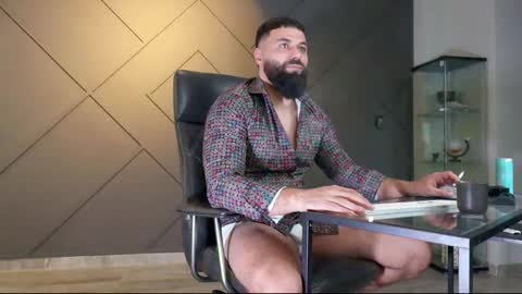 Matthew .. for short call me Matt online show from 02.11.25