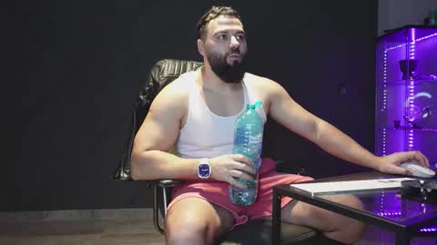 Matthew .. for short call me Matt online show from 02.22.26