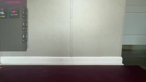 GlitterKitty 108 online show from 01.23.25