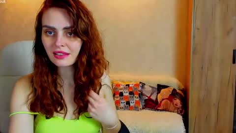 Snapshot of gloria_wood chatting on 01.31.26 Gloria Wood online show from 01.31.26