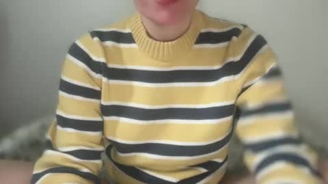 Snapshot of gloriapearl chatting on 04.27.26 Gloria Pearl online show from 04.27.26