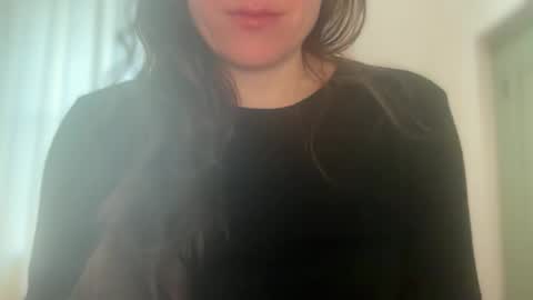 Snapshot of gloriapearl chatting on 05.20.26 Gloria Pearl online show from 05.20.26