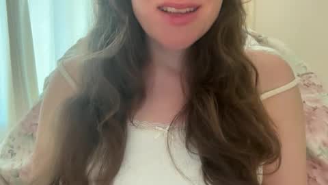 Snapshot of gloriapearl chatting on 05.24.26 Gloria Pearl online show from 05.24.26