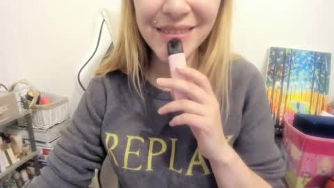 gloss___ online show from 11.16.25