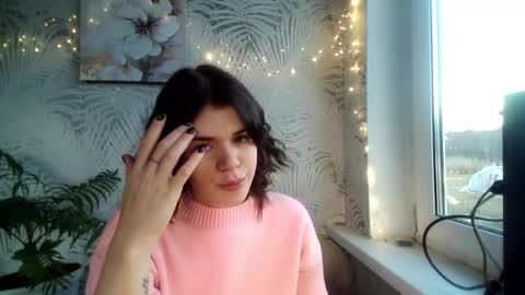  Roxy  online show from 11.13.25