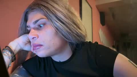 Glow Goddess online show from 01.07.26