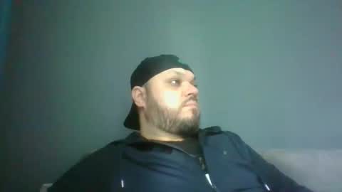 Snapshot of glusgan chatting on 02.21.25 Your boy online show from 02.21.25