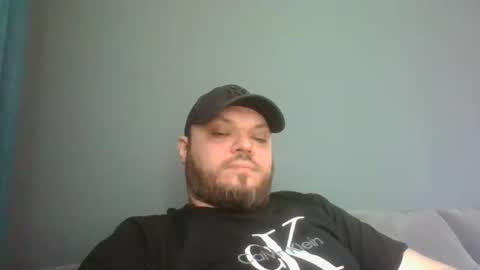 Snapshot of glusgan chatting on 02.24.25 Your boy online show from 02.24.25