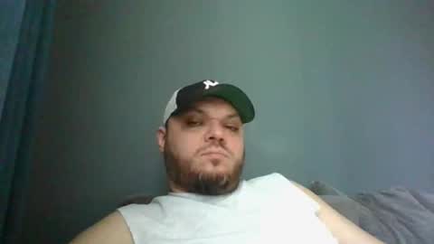 Snapshot of glusgan chatting on 03.10.25 Your boy online show from 03.10.25