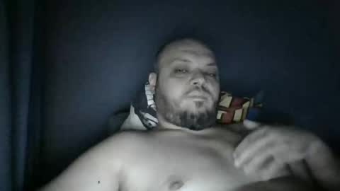 Snapshot of glusgan chatting on 09.09.25 Your boy online show from 09.09.25