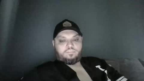 Snapshot of glusgan chatting on 09.12.25 Your boy online show from 09.12.25