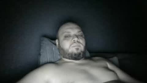 Snapshot of glusgan chatting on 09.17.25 Your boy online show from 09.17.25