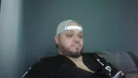 Snapshot of glusgan chatting on 09.18.25 Your boy online show from 09.18.25