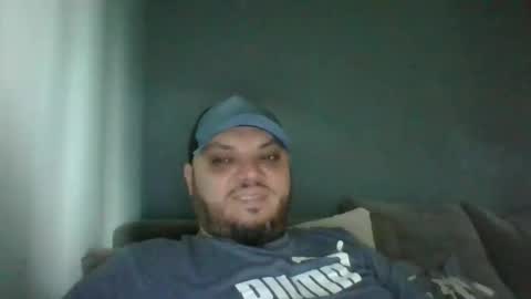 Snapshot of glusgan chatting on 10.13.25 Your boy online show from 10.13.25