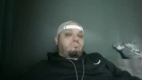 Snapshot of glusgan chatting on 10.23.25 Your boy online show from 10.23.25