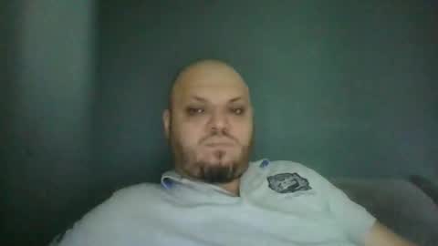 Snapshot of glusgan chatting on 11.05.25 Your boy online show from 11.05.25