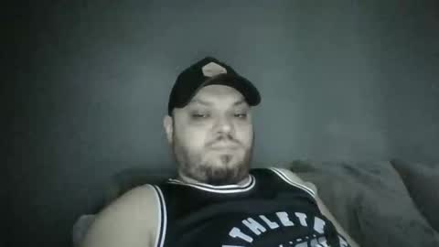 Snapshot of glusgan chatting on 11.12.25 Your boy online show from 11.12.25