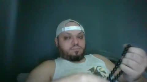 Snapshot of glusgan chatting on 11.19.25 Your boy online show from 11.19.25