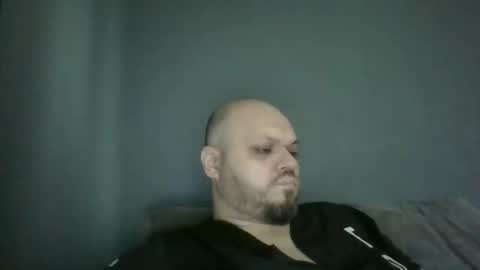 Snapshot of glusgan chatting on 11.27.25 Your boy online show from 11.27.25