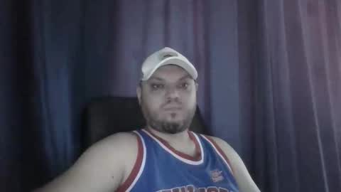 Snapshot of glusgan chatting on 06.05.26 Your boy online show from 06.05.26