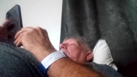 Snapshot of gmony2491 chatting on 04.14.26 gmony2491 online show from 04.14.26