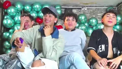 THOMAS AND DAMIAND online show from 02.26.25