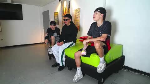 THOMAS AND DAMIAND online show from 11.15.25