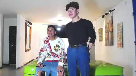 THOMAS AND DAMIAND online show from 01.14.26