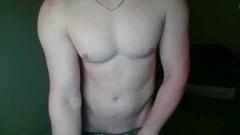 Snapshot of gnr_xxx chatting on 04.08.26 G online show from 04.08.26