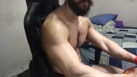 god hunkules online show from 01.02.25