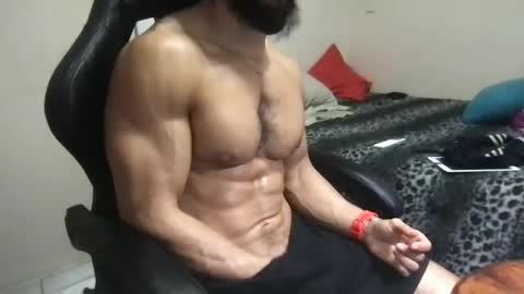 god hunkules online show from 02.23.25