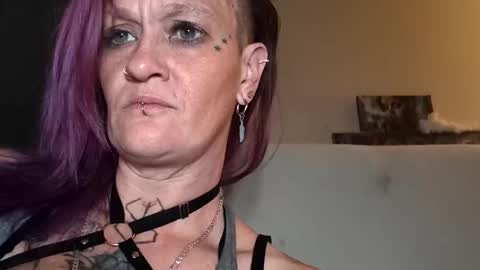 godd3ssr3n3gad3 online show from 02.17.26