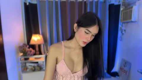 goddess_jennyxx online show from 10.14.25