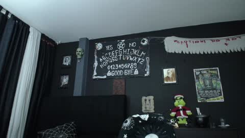 Mortem model independientfollow me on my telegram channel   online show from 12.31.24