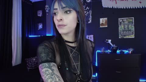 Mortem model independientfollow me on my telegram channel   online show from 01.17.25