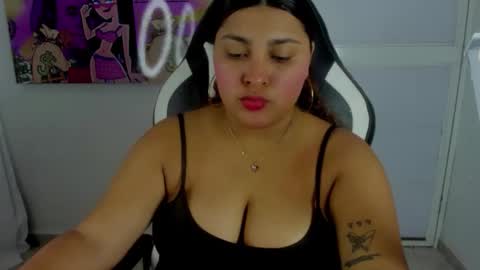 Snapshot of goddess_of_sissys chatting on 06.01.26 goddess_of_sissys online show from 06.01.26
