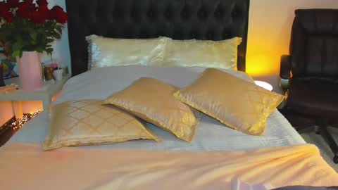 Katrin online show from 10.19.25