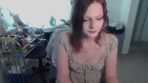 Goddess of Insanity online show from 06.12.26