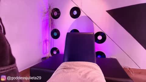 Julieta online show from 03.22.26